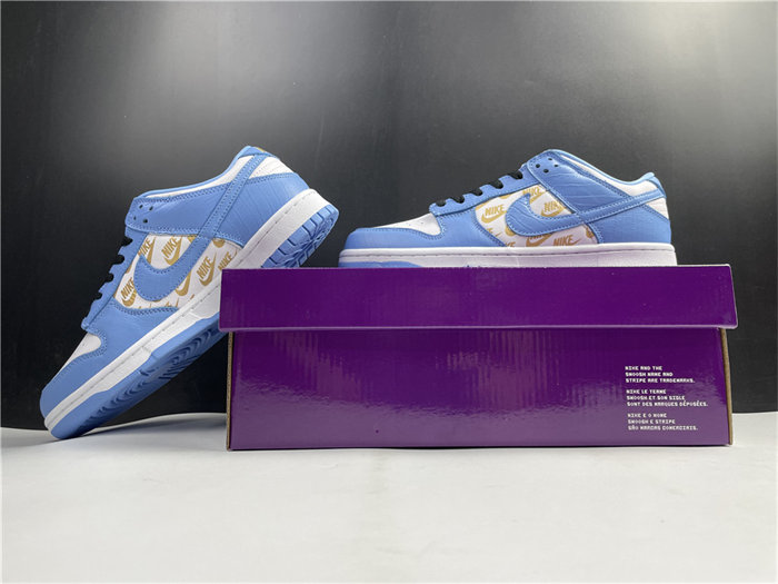 NK SB Dunk DH3228-141 detail 2