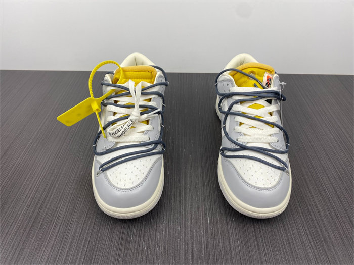 NK Dunk Low OW Lot 41 DM1602-105 detail 4