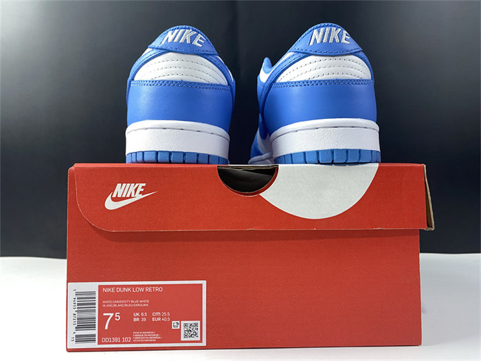 NK Dunk Low UNC DD1391-102 detail 5