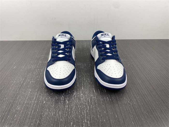 NK Dunk Low Summit White Midnight Navy FD9749-400 detail 6