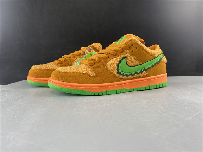 NK SB Dunk Low Grateful Dead Bears Orange CJ5378 800