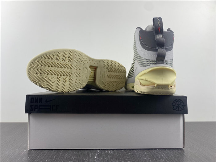 NK Zoom G.T. Jump Grey Sail DC9039-002 detail 3