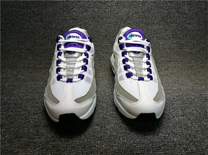 NK Air Max 95 Grape 307960-101 detail 4