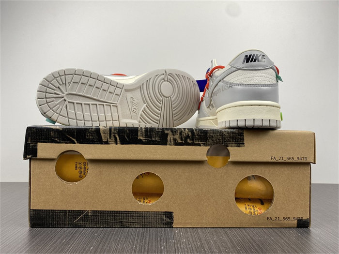 NK Dunk Low OW Lot 23 DM1602-126 detail 6