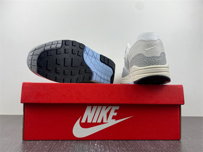 NK Air Max 1 '87 Safari Summit White Phantom FB5059-100 detail 3