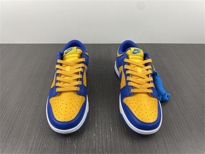 NK Dunk Low UCLA DD1391-402 detail 4
