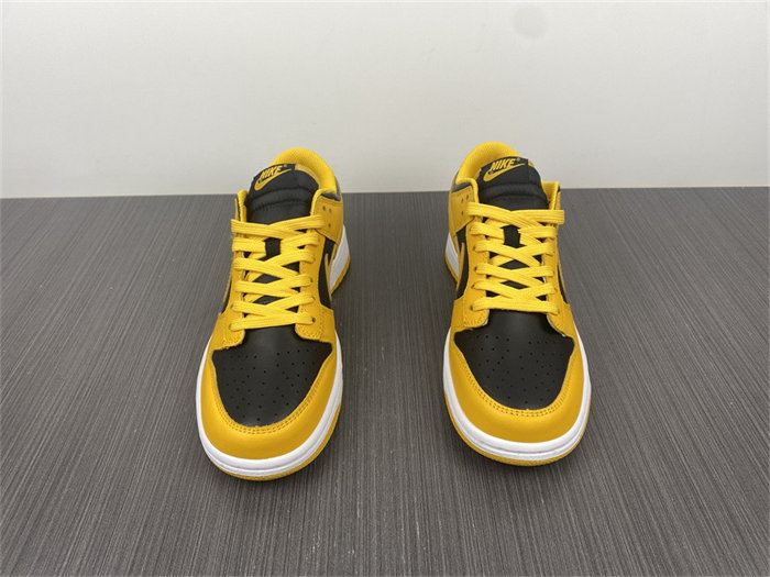 NK Dunk Low Championship Goldenrod DD1391-004 detail 4