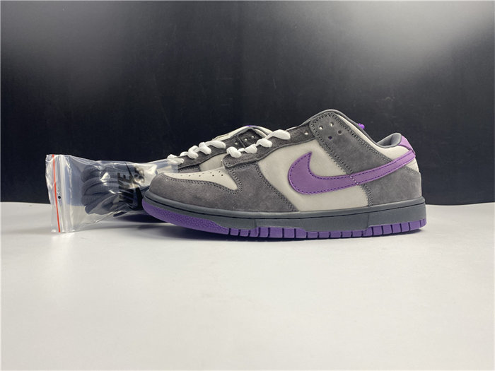 NK Dunk SB Low Purple Pigeon 304292-051