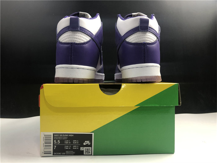 NK Dunk High SP Varsity Purple DC5382-100 detail 5