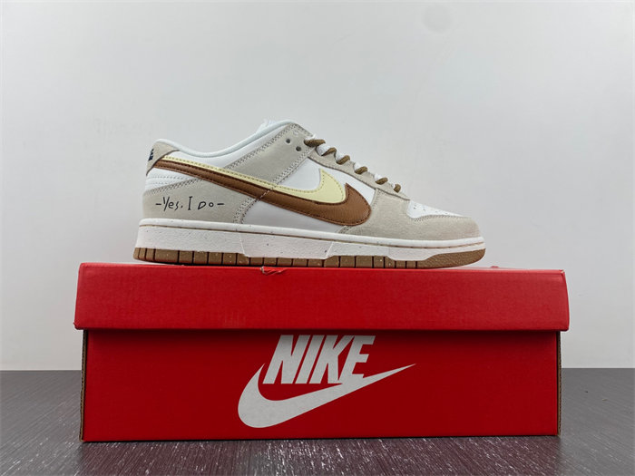 NK Dunk Low DO9457-100 detail 4