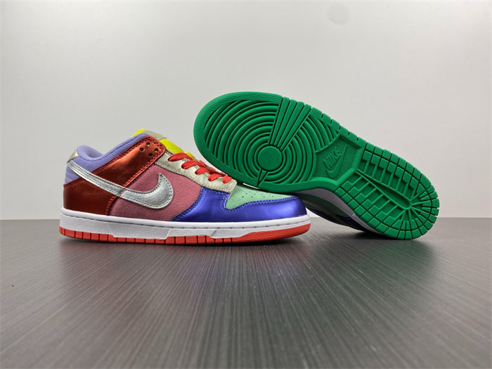 NK Dunk Low Sunset Pulse DN0855-600 detail 3
