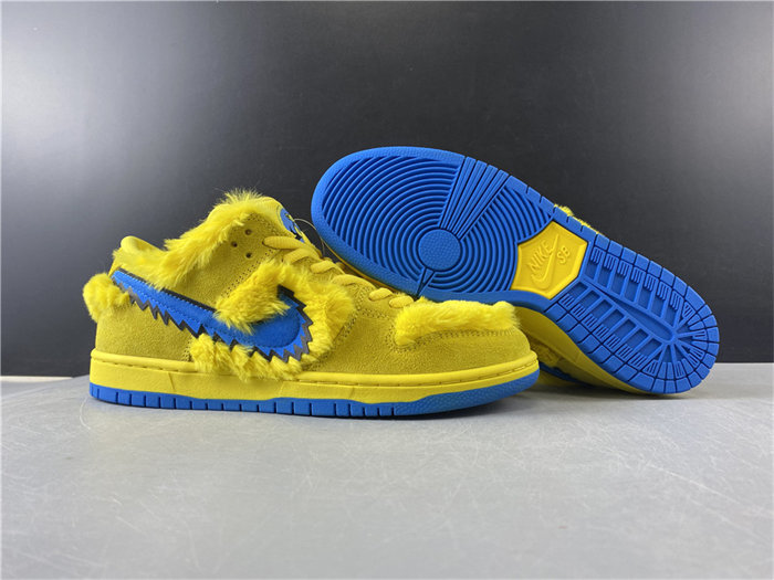 NK SB Dunk Low Grateful Dead Bears Opti Yellow CJ5378-700 detail 3