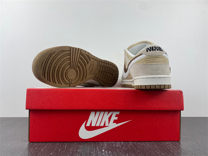 NK Dunk Low SE 85 DO9457-100D detail 3