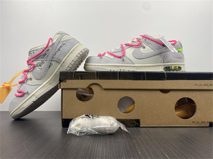 NK Dunk Low OW Lot 17 DJ0950-117 detail 2