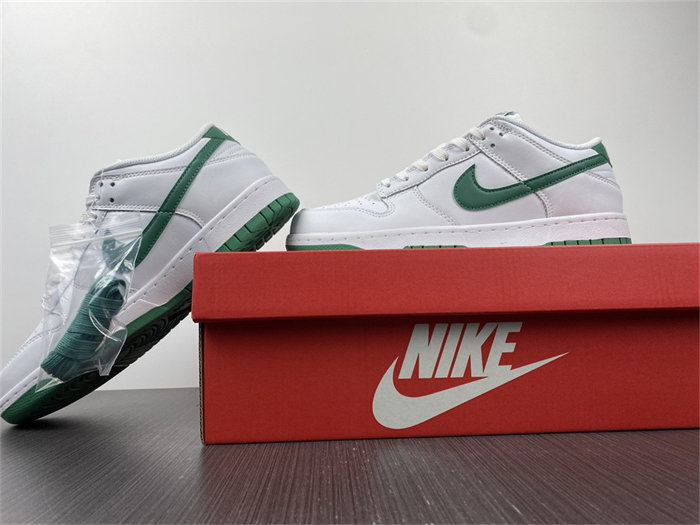 NK Dunk Low White Green Noise DD1503-112 detail 2