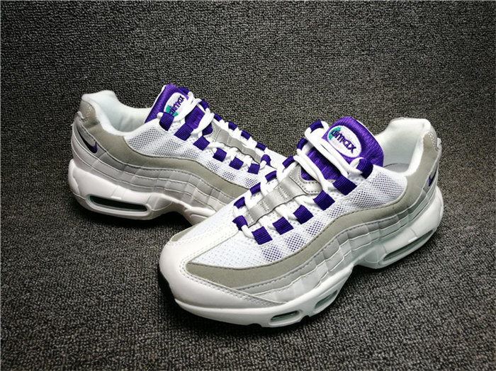 NK Air Max 95 Grape 307960-101 detail 3
