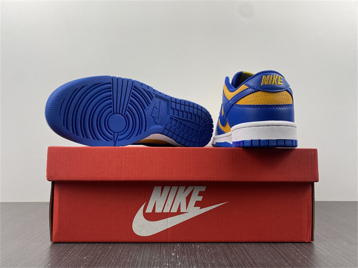 NK Dunk Low UCLA DD1391-402 detail 2