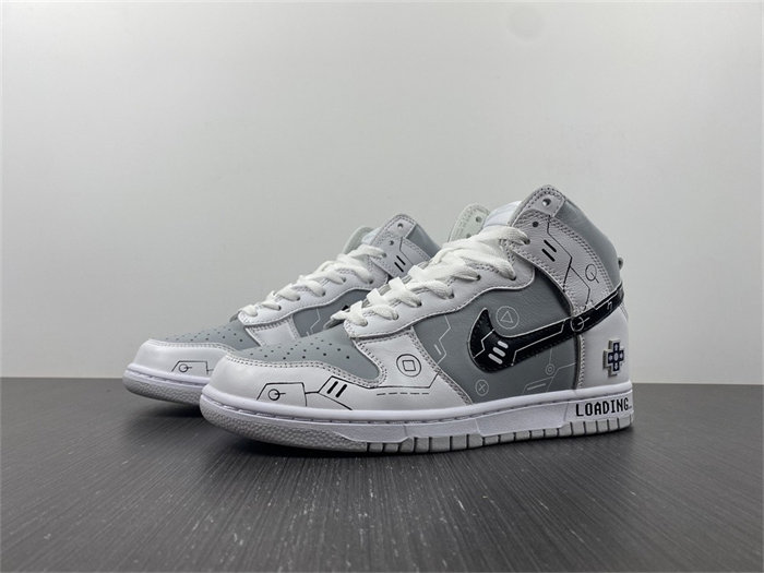 NK SB Dunk High CZ8149-101