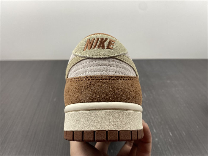 NK Dunk Low Medium Curry DD1390-100 detail 5