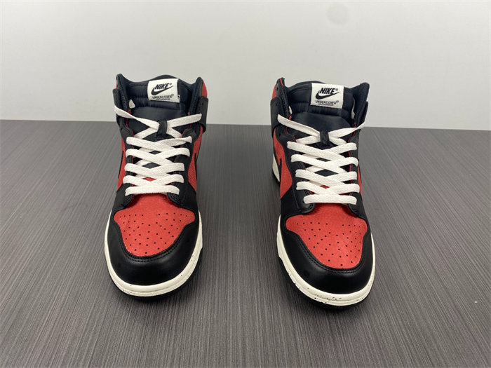 NK Dunk High 1985 Undercover UBA DD9401-600 detail 4