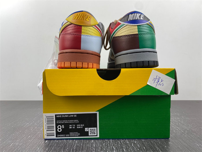 NK SB Dunk Low DH0952-100 detail 5