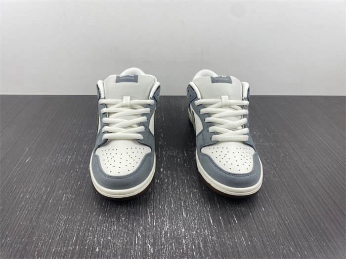NK SB Dunk Low x Yuto Horigome FQ1180-001 detail 6
