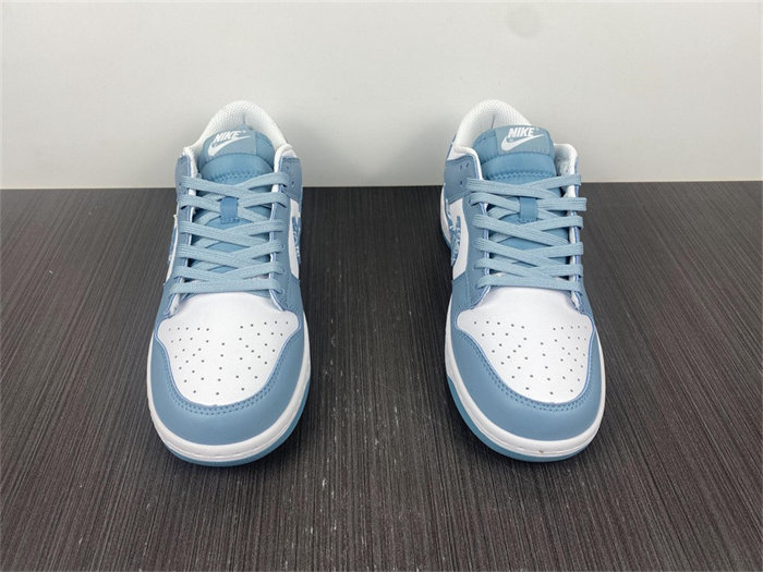 NK Dunk Low Essential Paisley Pack Worn Blue DH4401-101 detail 4