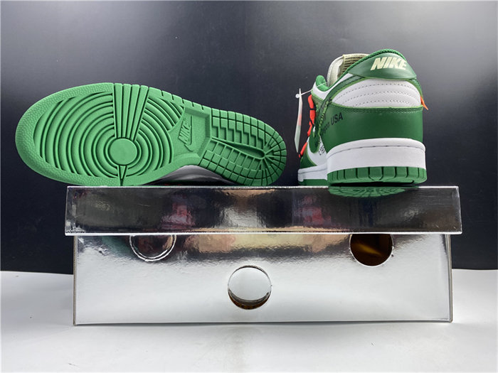 OW x NK Dunk Low CT0856-100 detail 6