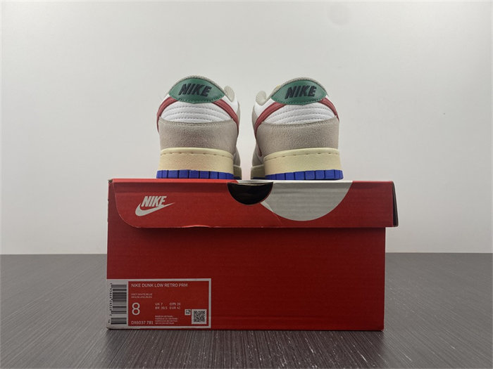 NK SB Dunk Low DX6037-781 detail 5