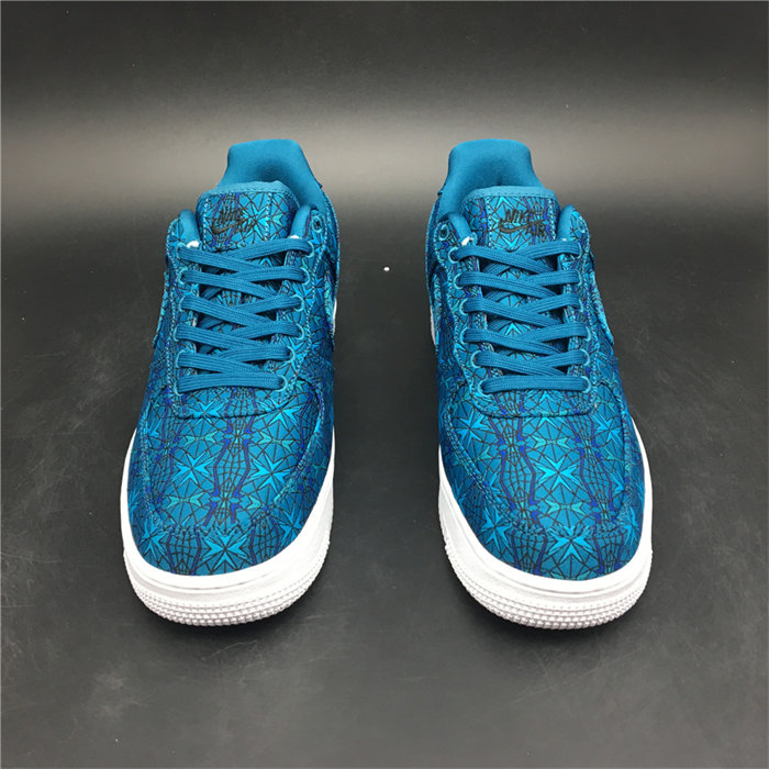 NK Air Force 1 Low Stained Glass Green Abyss AT4144-300 detail 4