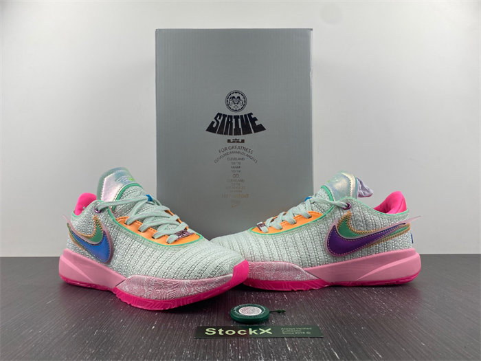 NK Lebron 20 Time Machine DJ5422-300
