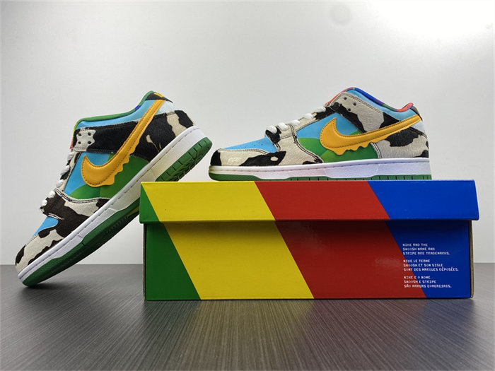 NK SB Dunk Low Ben & Jerry's Chunky Dunky CU3244-100 detail 2