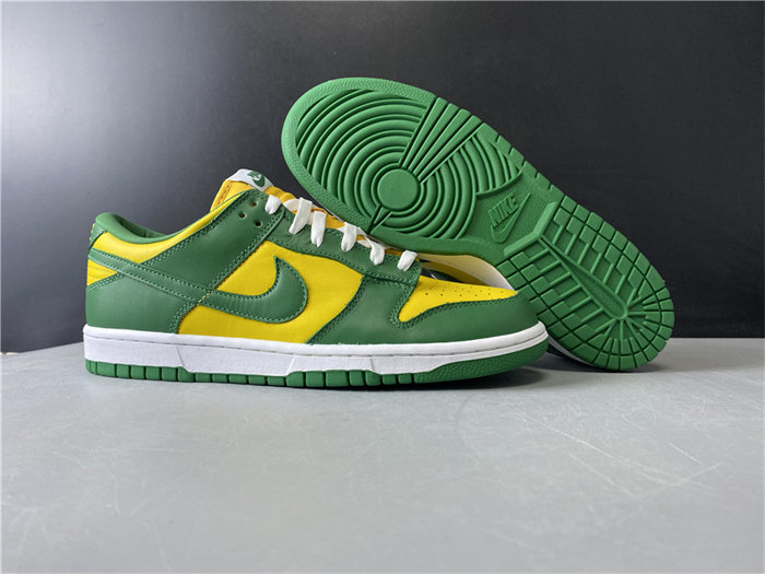 NK Dunk Low Brazil CU1727-700 detail 3