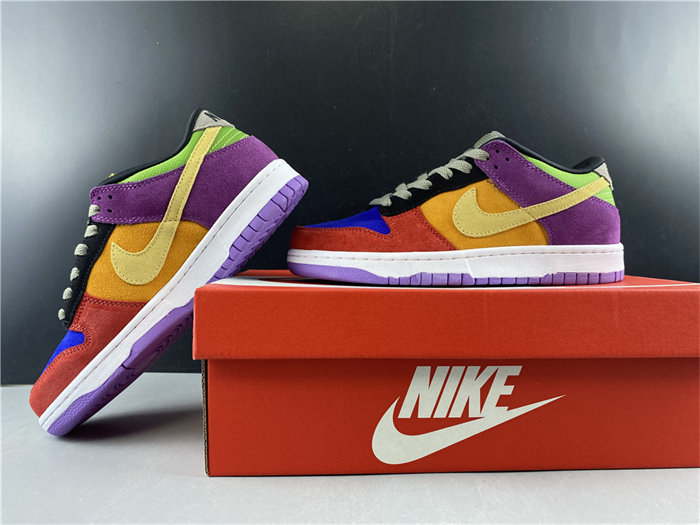 NK Dunk Low Viotech CT5050-500 detail 2