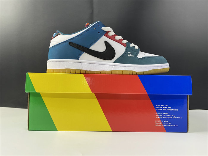 NK Dunk SB Low Pro QS Parra DH7695-100 detail 5