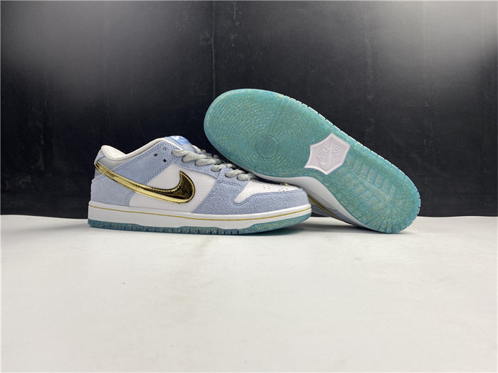 NK SB Dunk Low Sean Cliver DC9936-100 detail 3