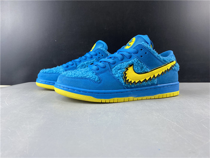 Grateful Dead x NK SB Dunk Low CJ5378-400