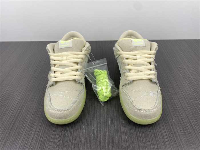 NK SB Dunk Low Mummy DM0774-111 detail 4