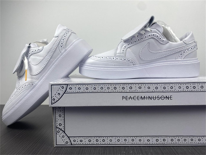 NK Kwondo 1 G-Dragon Peaceminusone Triple White detail 2