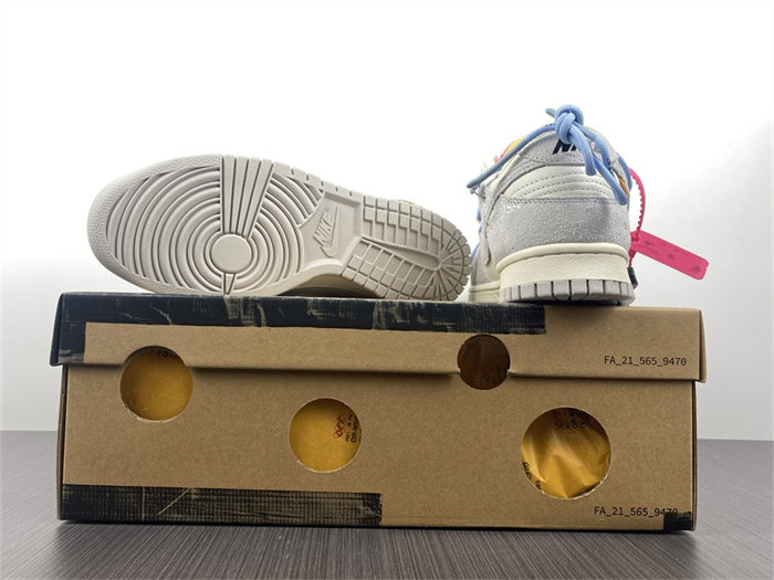 NK Dunk Low OW Lot 38 DJ0950-113 detail 6