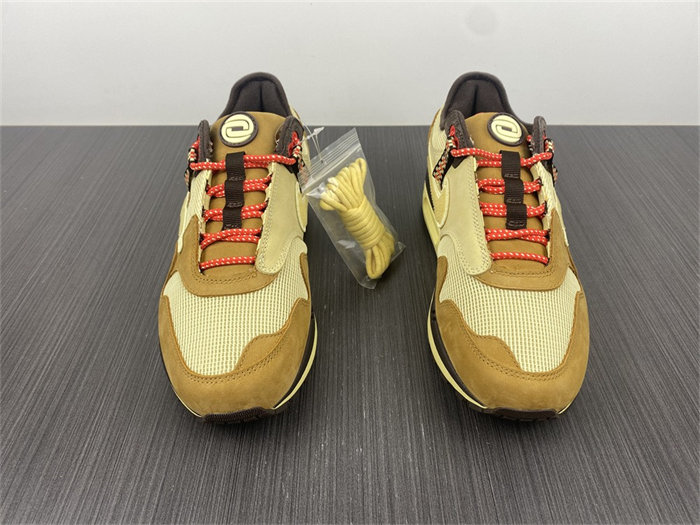 NK Air Max 1 Travis Scott Cactus Jack Wheat Lemon Drop detail 4