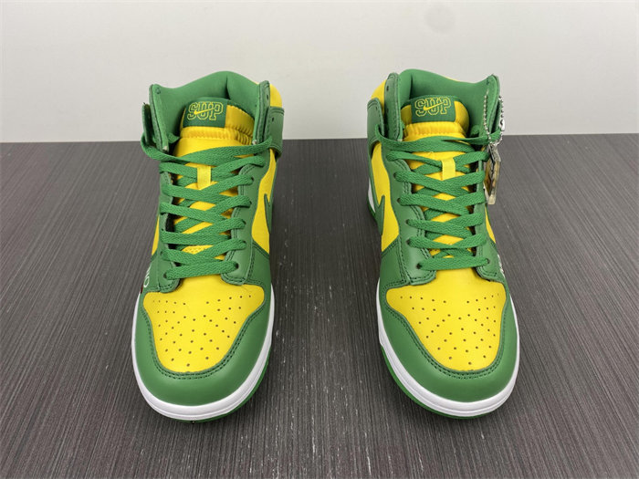 NK SB Dunk High Supreme By Any Means Brazil DN3741-700 detail 4
