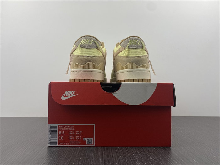 NK Dunk Low On the Bright Side DQ5076-121 detail 5