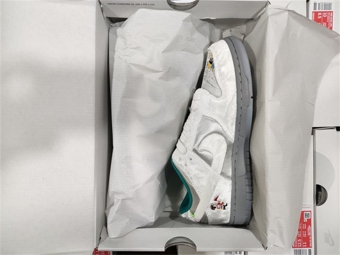 NK Dunk Low Ice DO2326-001 detail 7