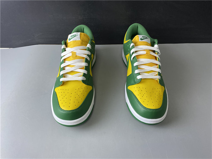 NK Dunk Low Brazil CU1727-700 detail 4