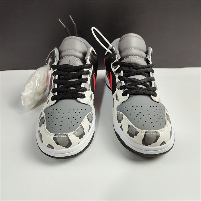 NK DUNK ESSEN CU1727-006 detail 4