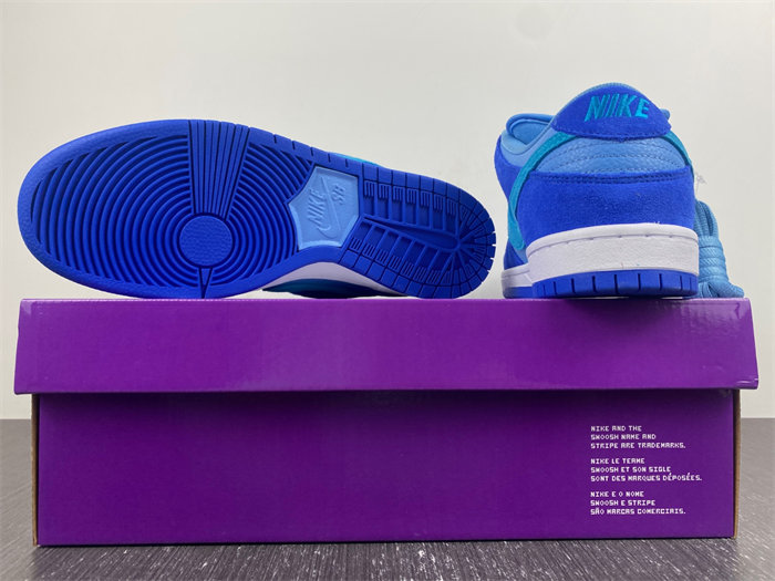 NK SB Dunk Low Blue Raspberry DM0807-400 detail 3