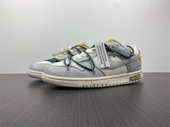 NK Dunk Low OW Lot 41 DM1602-105