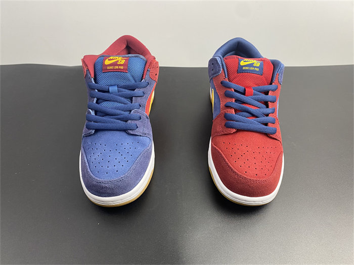 NK SB Dunk Low Barcelona DJ0606-400 detail 4
