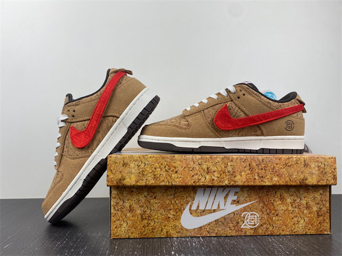 NK Dunk Low SP CLOT Cork FN0317-121 detail 2